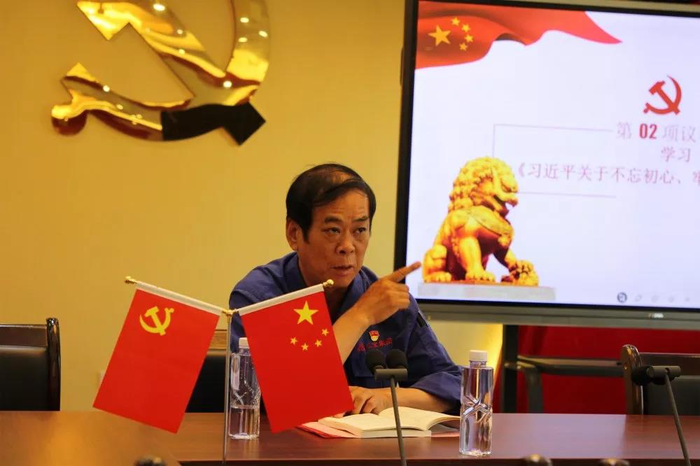 黨員立潮頭，領(lǐng)跑當(dāng)先鋒｜陳曉華：肩負安環(huán)使命，為企業(yè)保駕護航